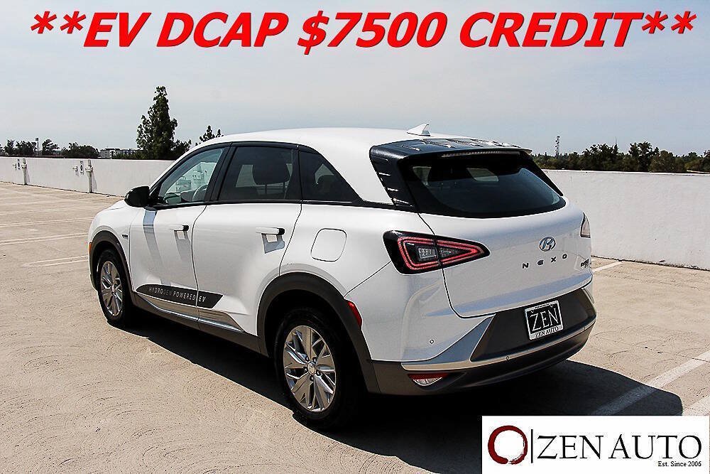 Used 2021 Hyundai Nexo Blue FWD image 6