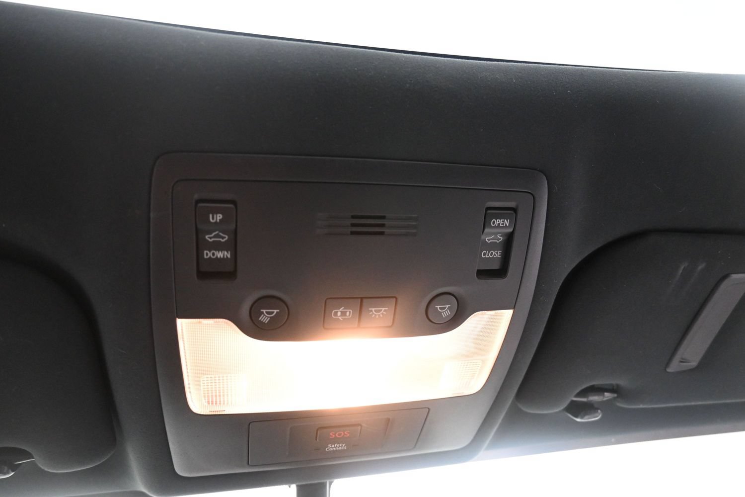 Used 2016 Lexus IS 200t RWD image 36