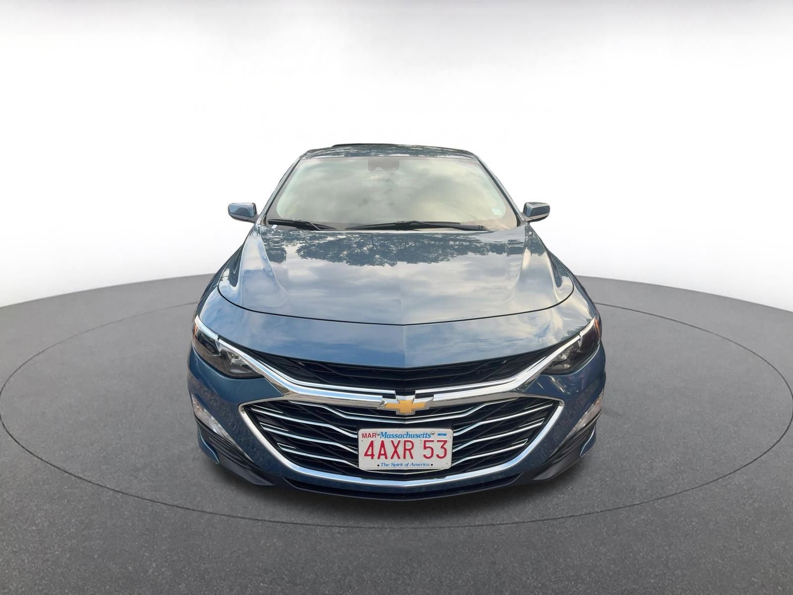Used 2024 Chevrolet Malibu LT image 3