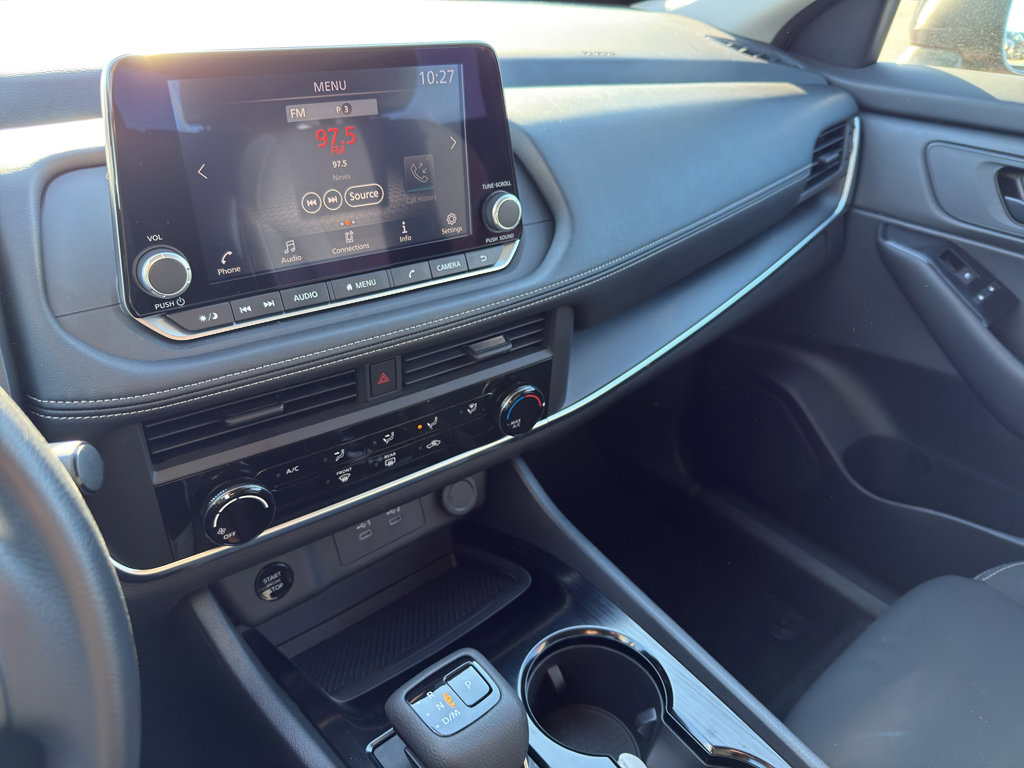 Certified 2025 Nissan Rogue S image 21