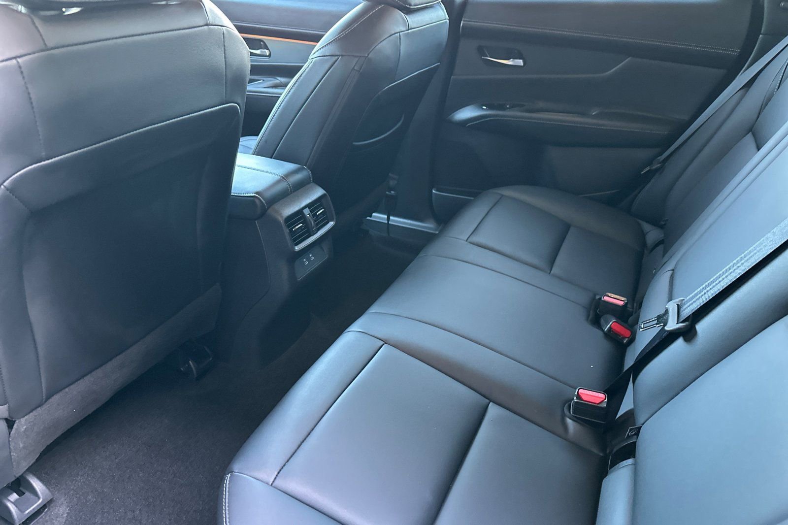 Certified 2025 Nissan Murano SL image 15