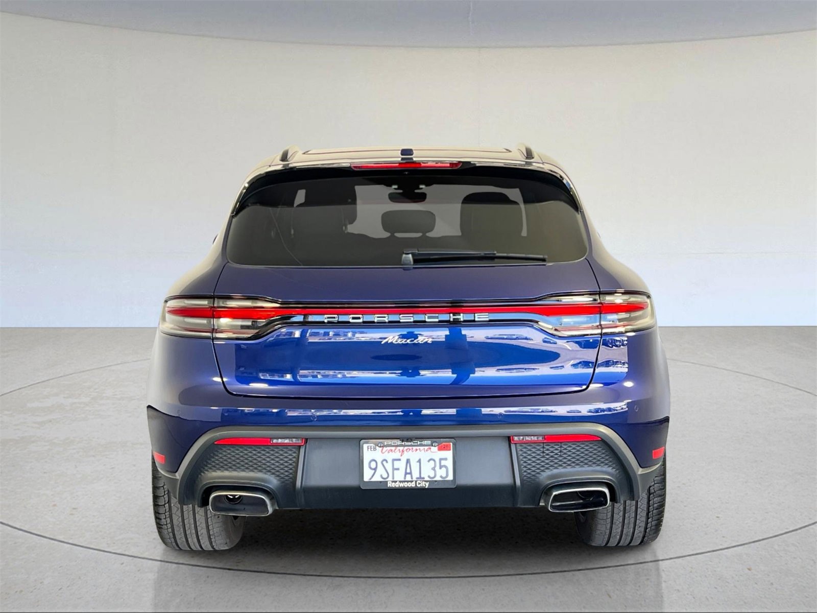 Used 2025 Porsche Macan image 7