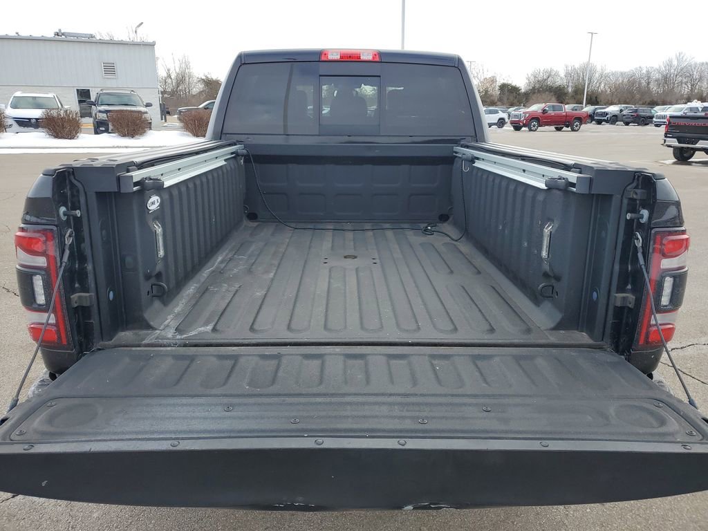 Used 2020 RAM 2500 Laramie w/ Night Edition image 31