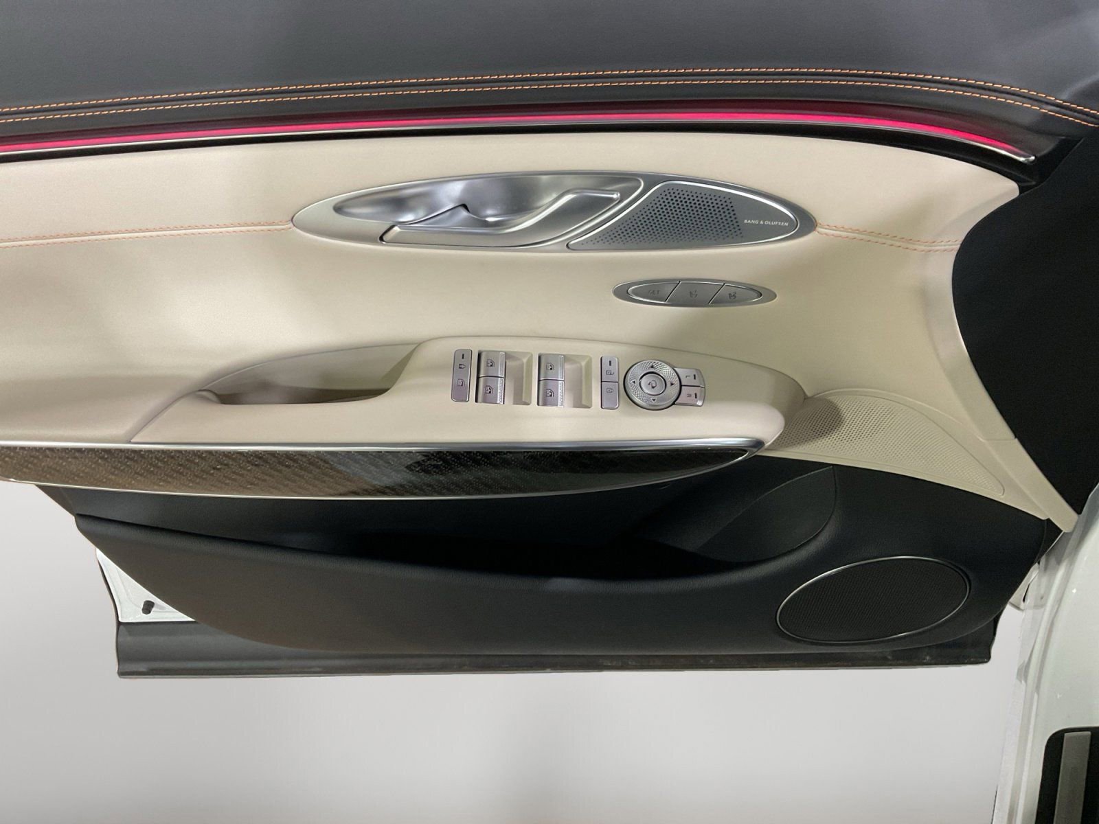 Used 2026 Genesis GV70 3.5T Sport Prestige image 15