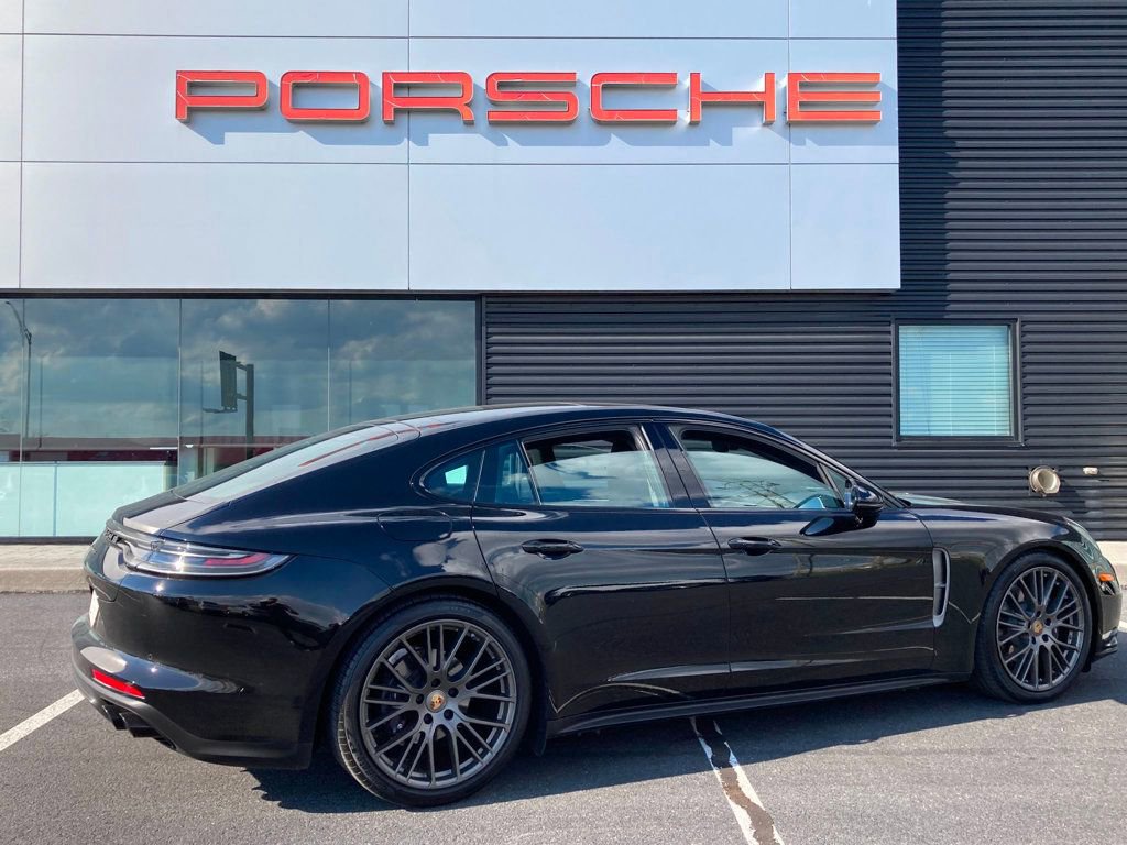 Certified 2023 Porsche Panamera 4 Platinum Edition AWD/4WD image 37