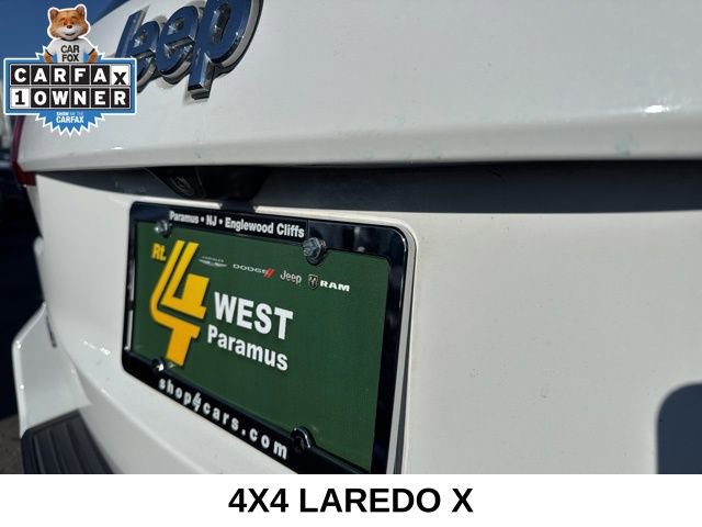 Used 2022 Jeep Grand Cherokee Laredo X image 15