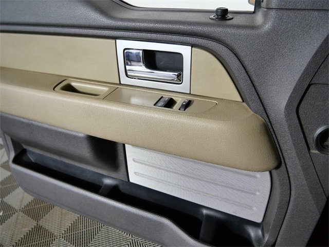 Used 2010 Ford F150 XLT image 23