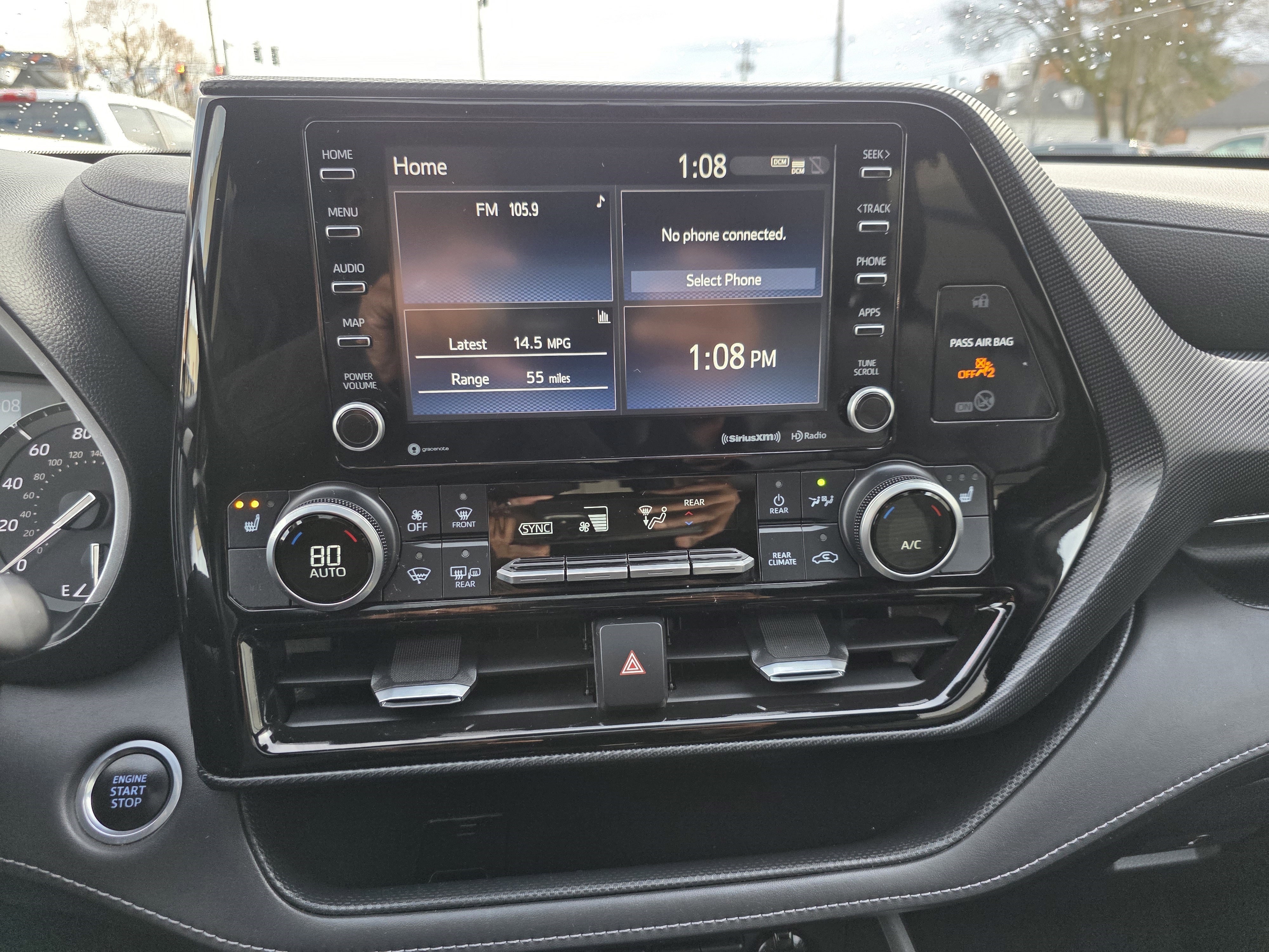 Used 2021 Toyota Highlander XSE image 17