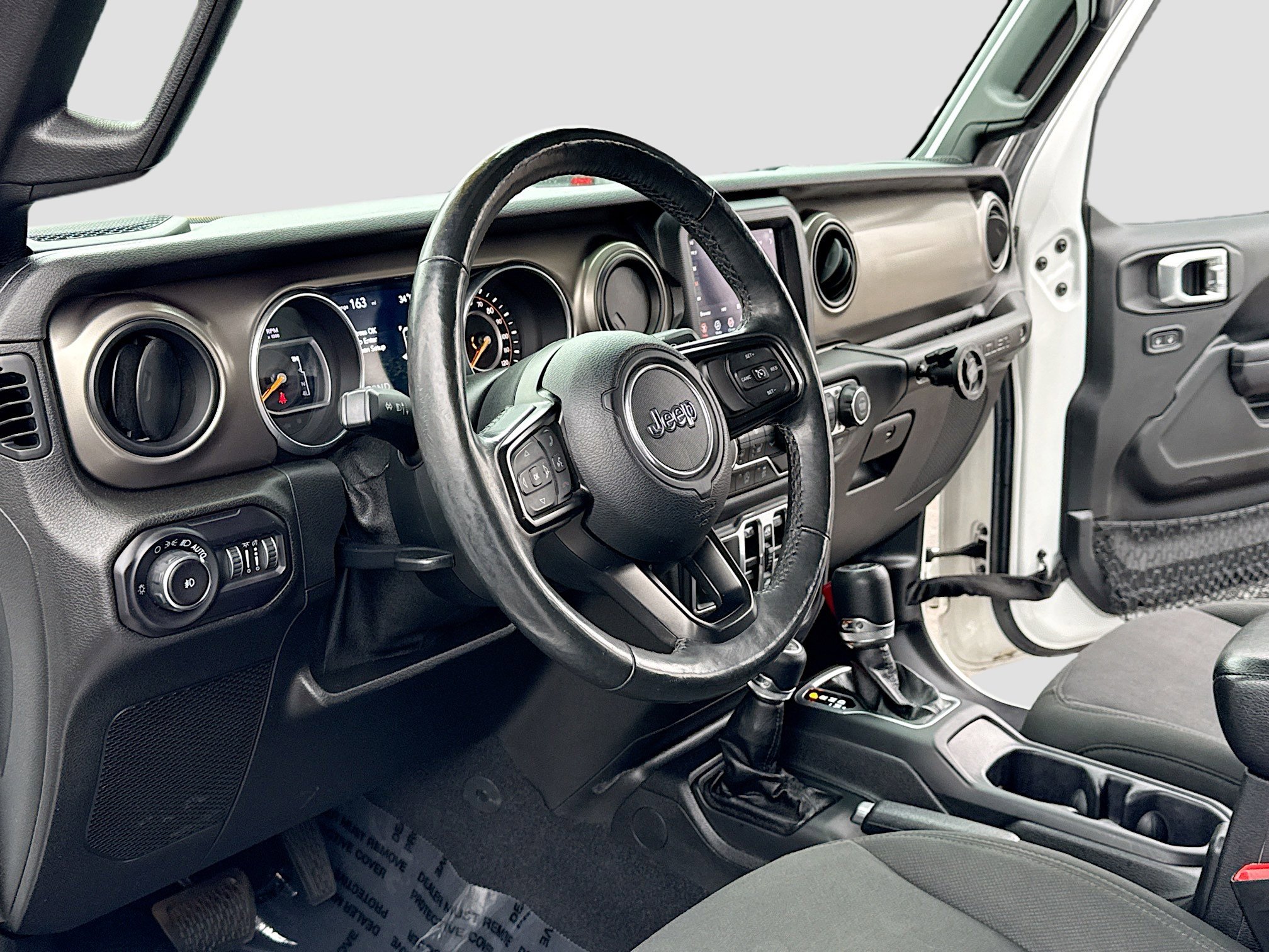 Used 2018 Jeep Wrangler Unlimited Sport S image 4