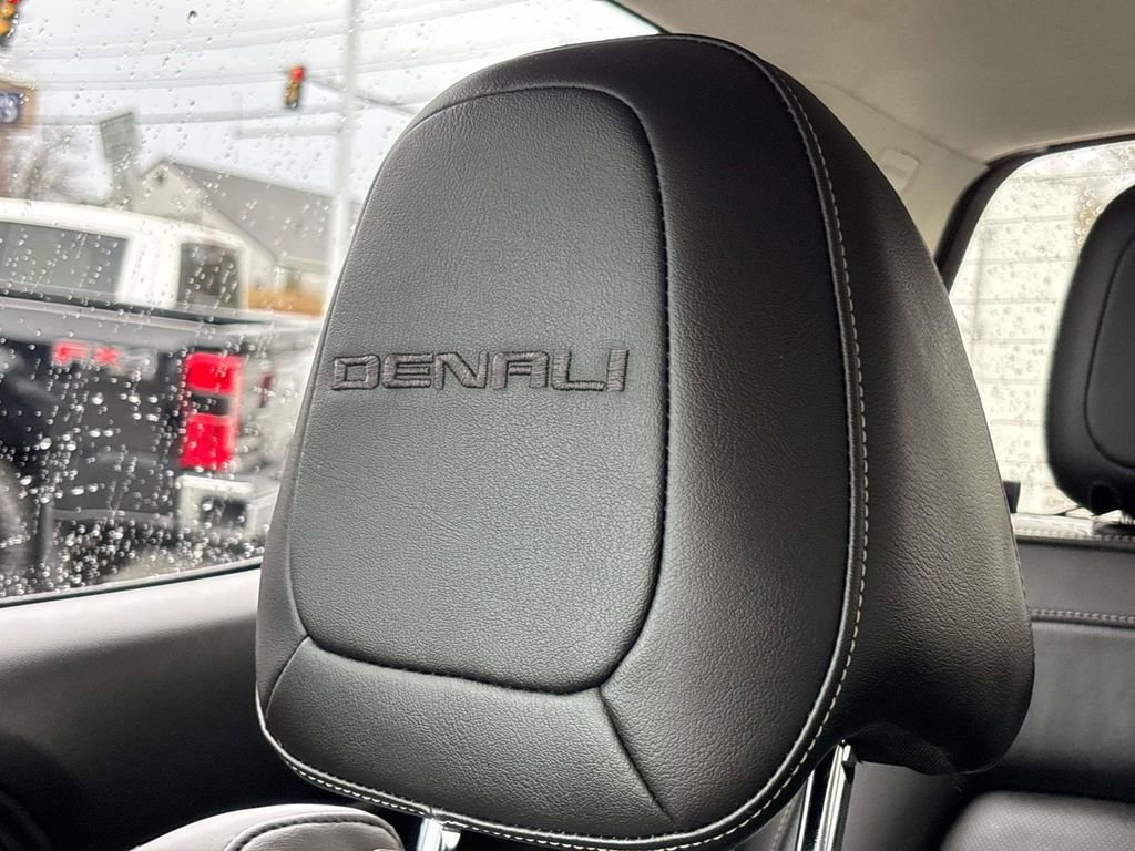 Used 2018 GMC Canyon Denali image 31