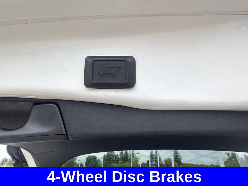 Used 2021 Toyota RAV4 XSE AWD/4WD image 16