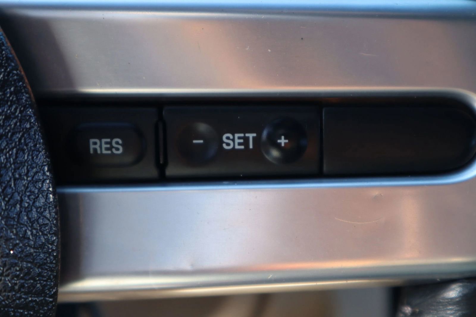 Used 2006 Ford Mustang Convertible image 20