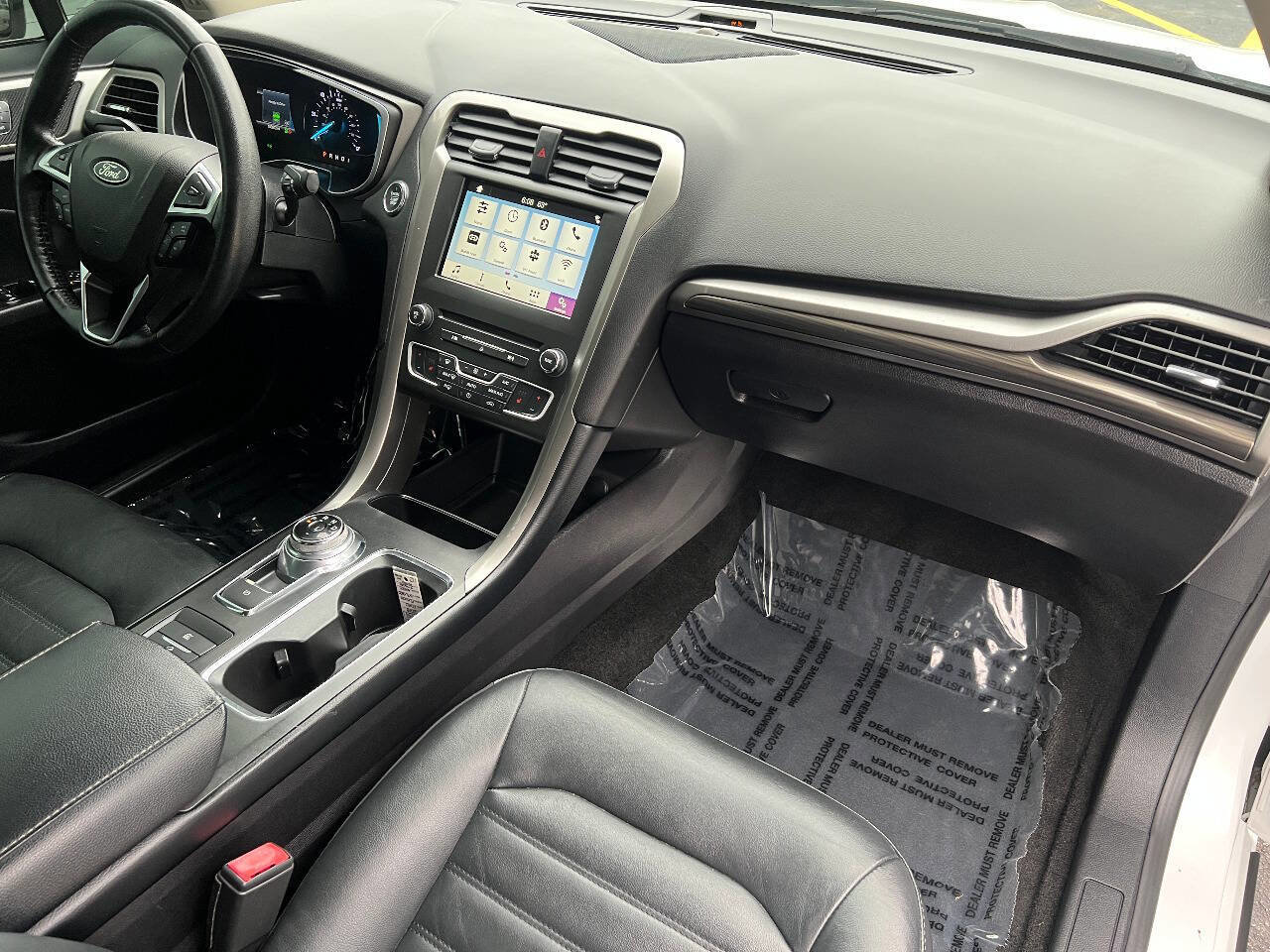 Used 2018 Ford Fusion SE w/ Equipment Group 602A FWD image 27