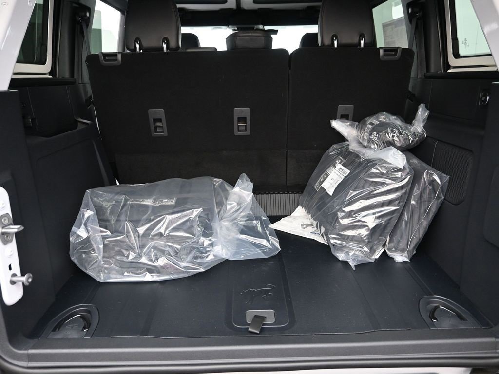 New 2025 Ford Bronco Badlands image 29