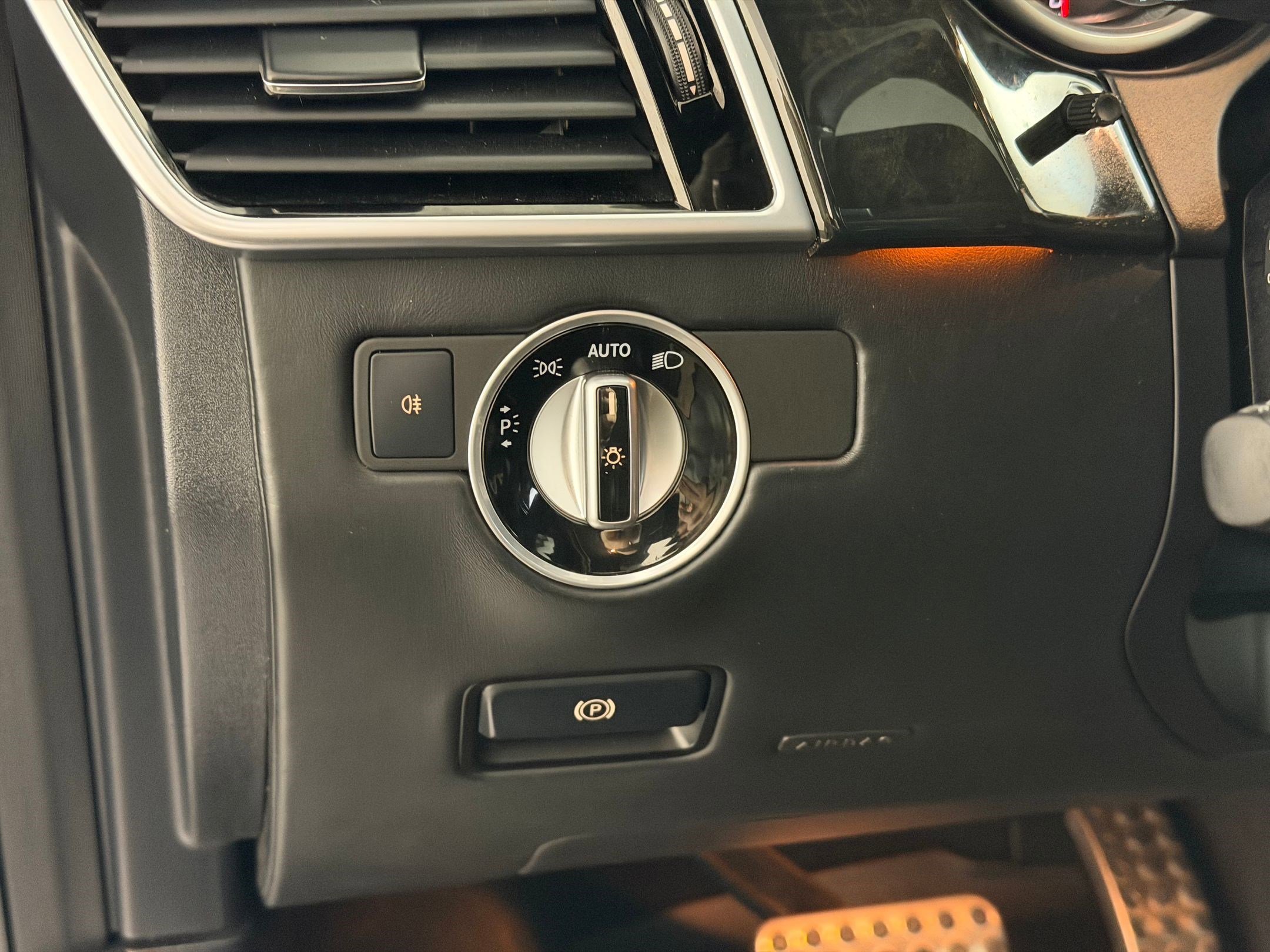 Used 2016 Mercedes-Benz GLE 63 AMG 4MATIC image 24