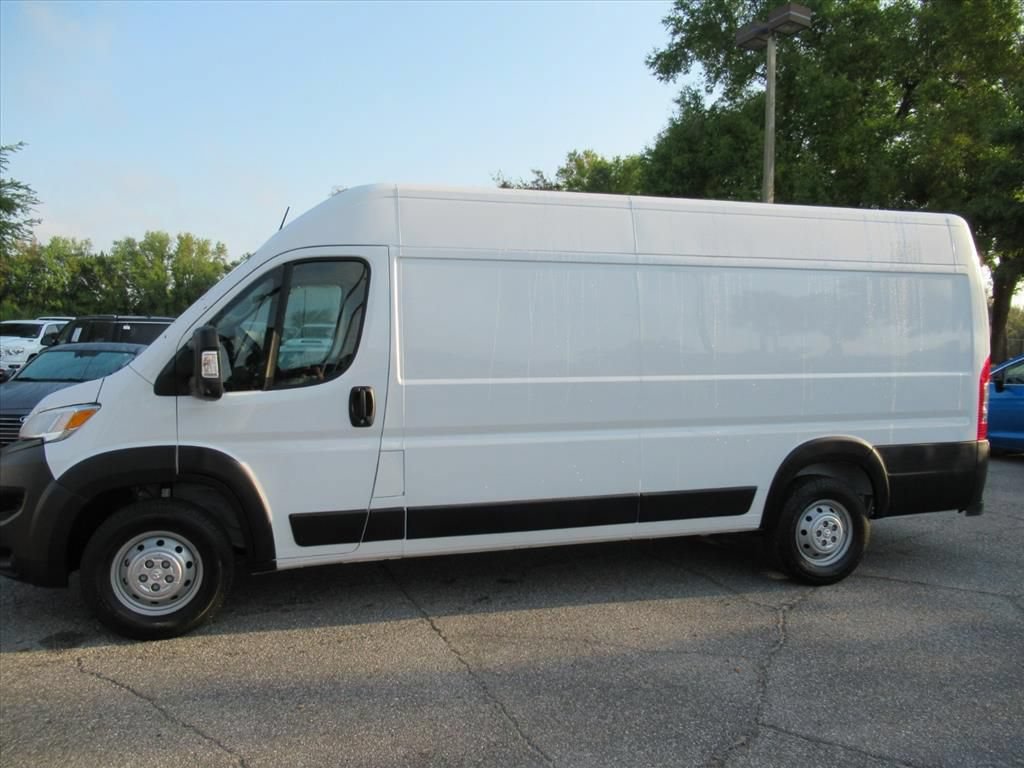 Used 2023 RAM ProMaster 3500 w/ Driver Convenience Group FWD image 4