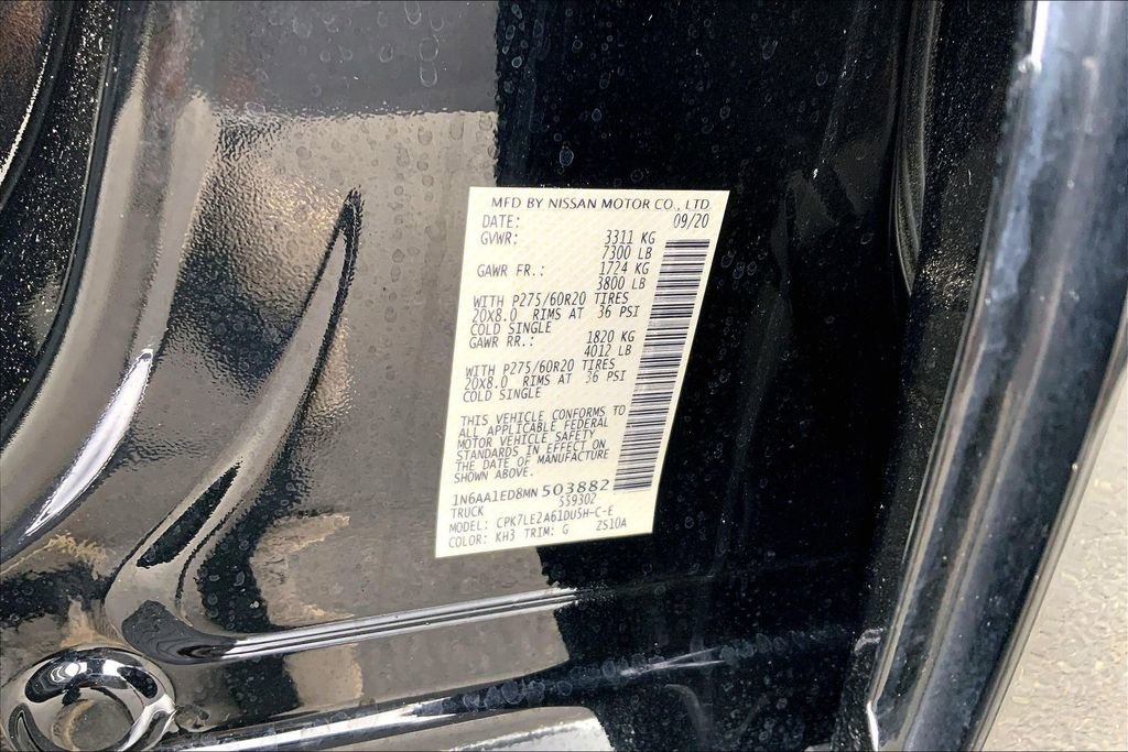 Used 2021 Nissan Titan SL w/ Moonroof Package image 14