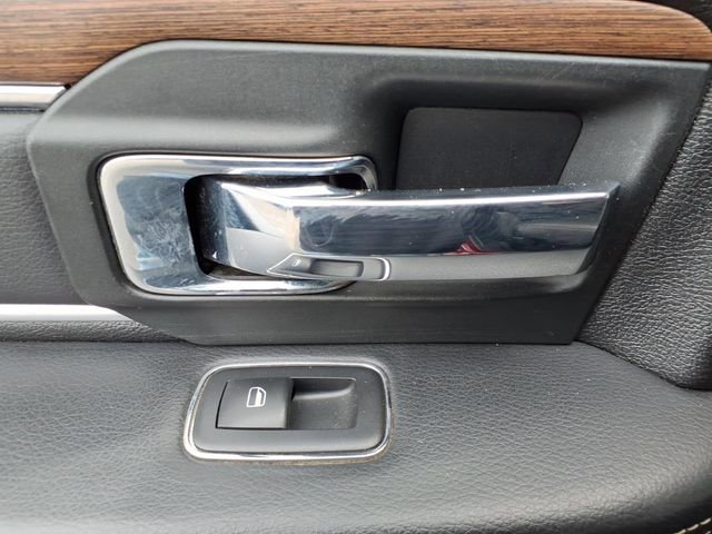 Certified 2016 RAM 1500 Laramie w/ Convenience Group image 16