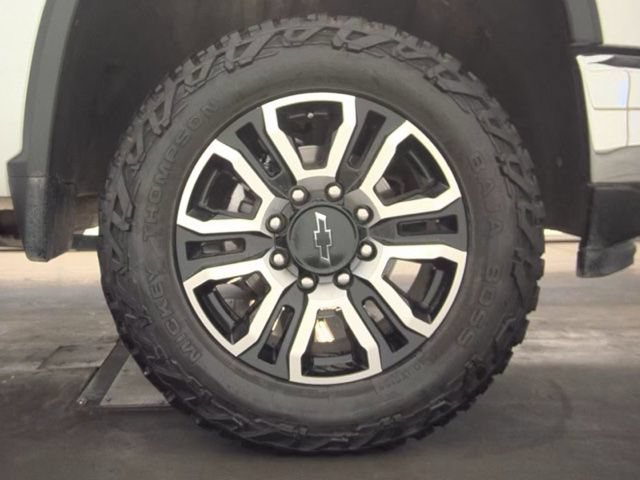 Used 2025 Chevrolet Silverado 2500 LTZ w/ LTZ Premium Package AWD/4WD image 21
