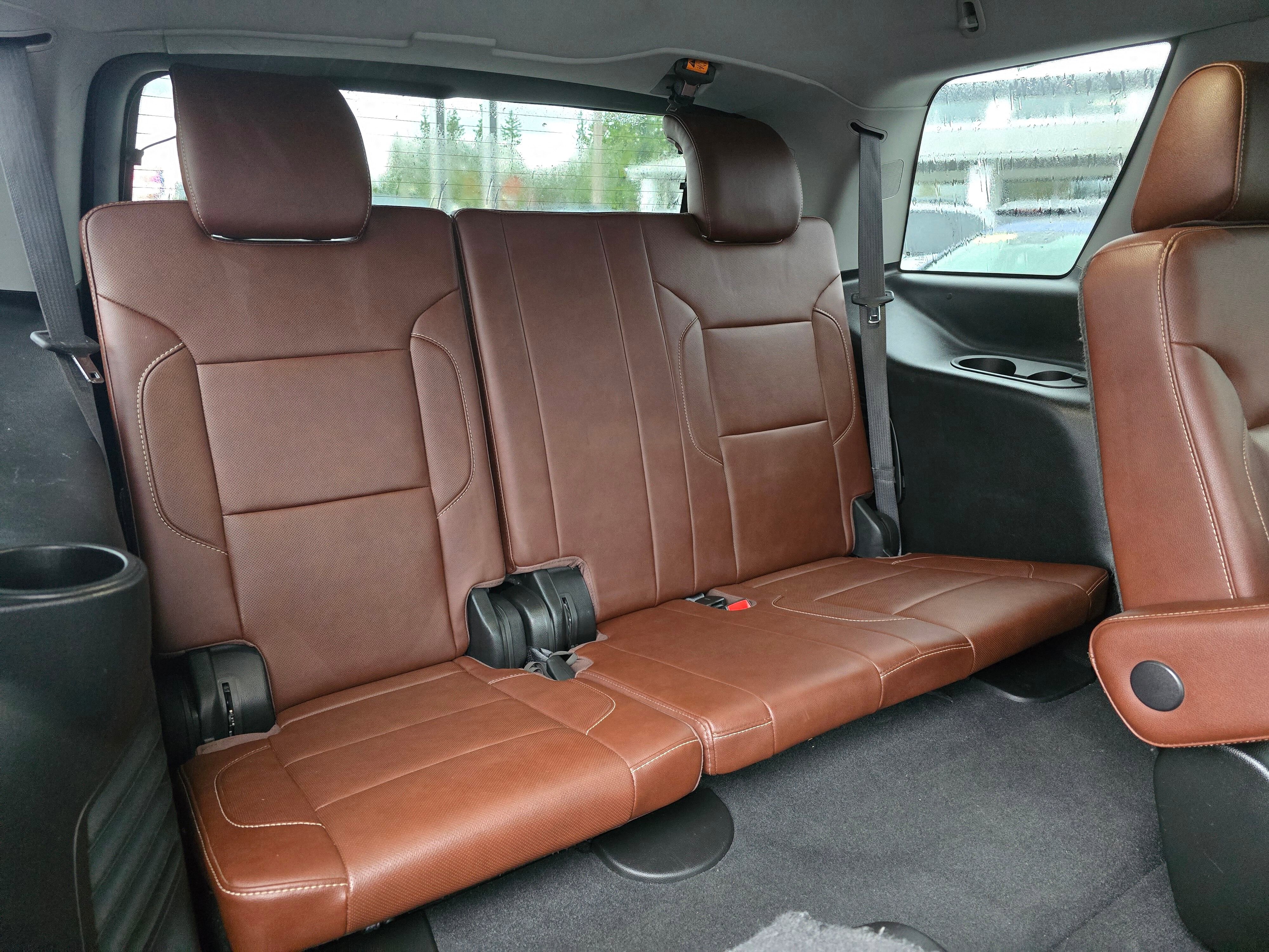 Used 2019 Chevrolet Tahoe Premier w/ Premier Plus Edition AWD/4WD image 14