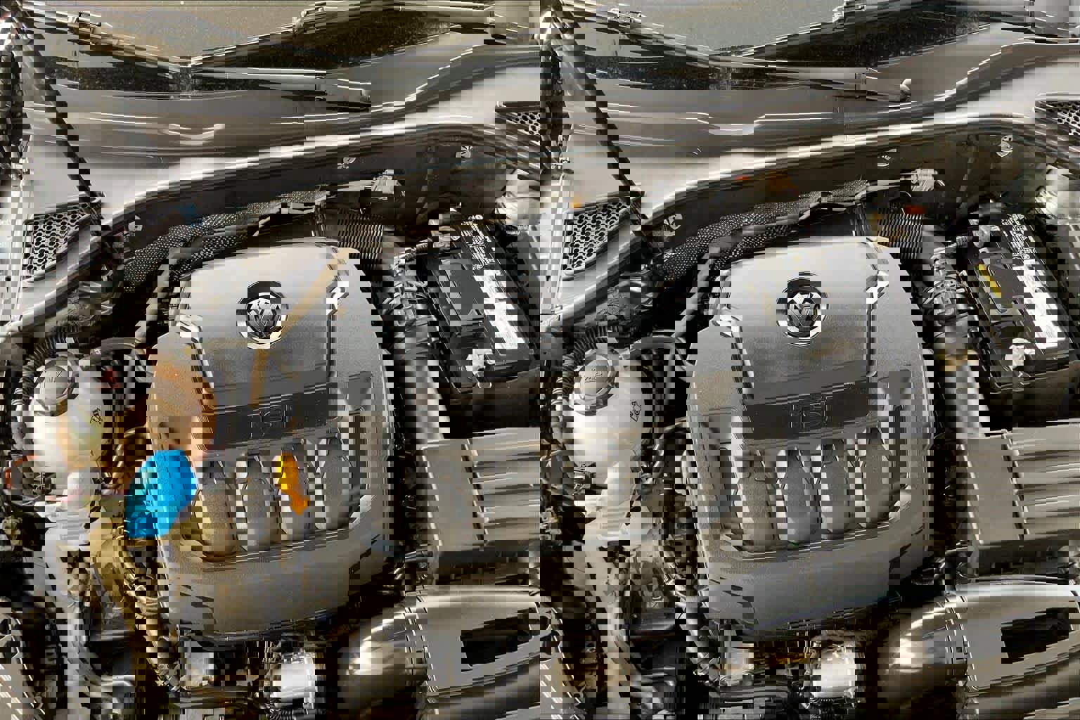 Used 2018 Volkswagen Passat 2.0T R-Line image 30