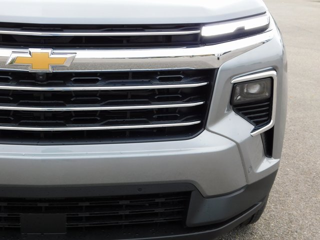 New 2026 Chevrolet Traverse LT w/ Enhanced Driving Package image 9