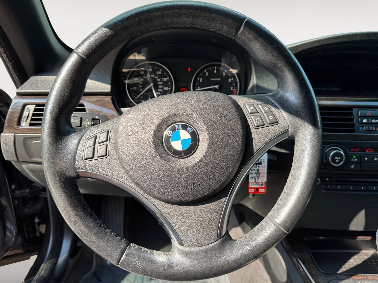 Used 2012 BMW 328i Convertible RWD image 13