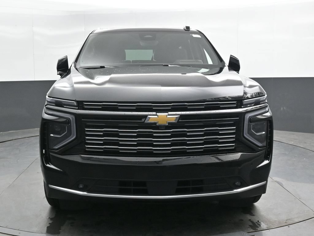 Used 2025 Chevrolet Tahoe High Country AWD/4WD image 7