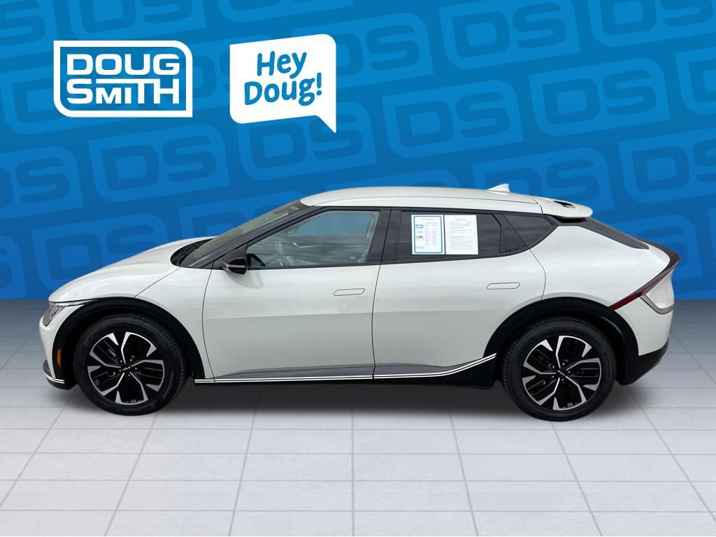 Used 2022 Kia EV6 Wind image 3