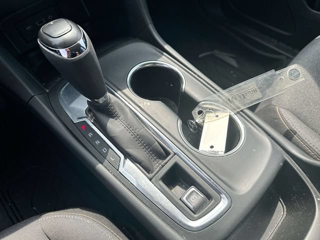 Used 2021 Chevrolet Equinox LT FWD image 19