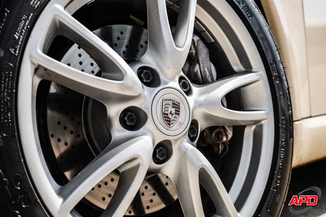 Used 2009 Porsche 911 Carrera RWD image 3