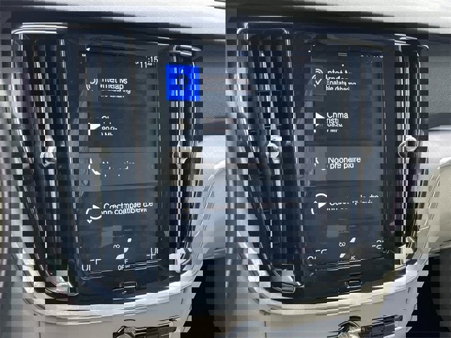 Used 2020 Volvo S60 T5 Momentum image 17