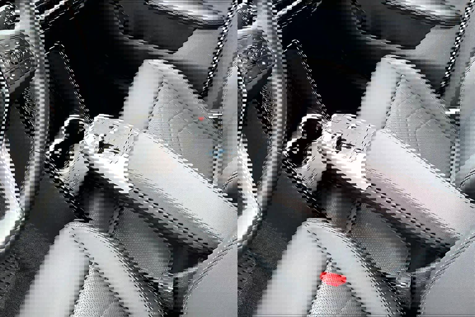 Used 2025 BMW X1 xDrive28i image 15