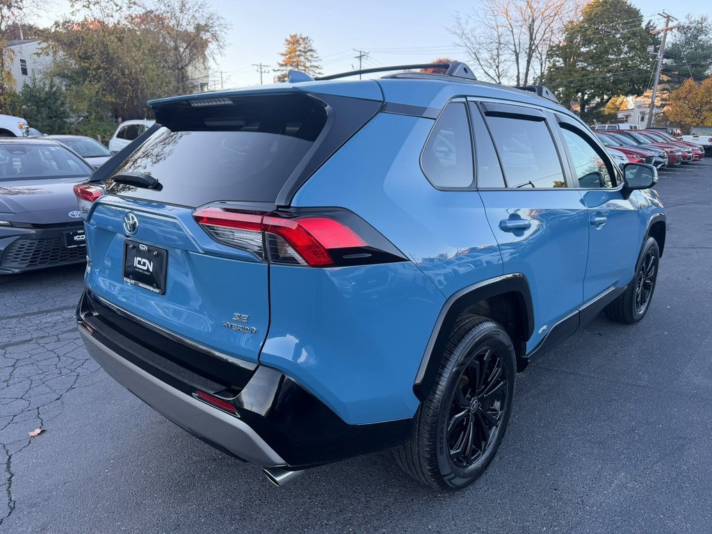 Used 2022 Toyota RAV4 SE w/ SE Grade Weather Package AWD/4WD image 5