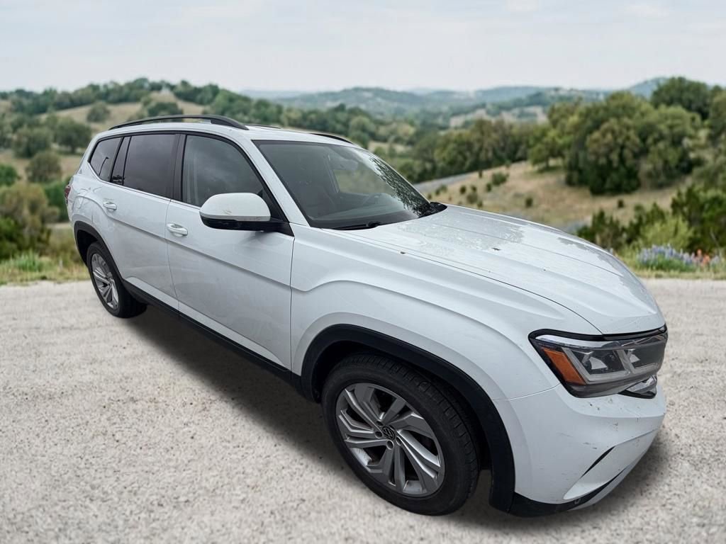 Used 2021 Volkswagen Atlas SE w/ Panoramic Sunroof Package FWD image 9
