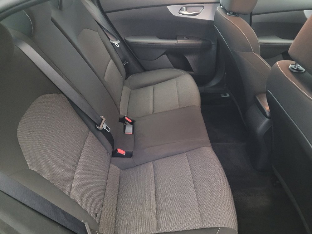 Used 2023 Kia Forte LXS w/ LXS Technology Package image 19