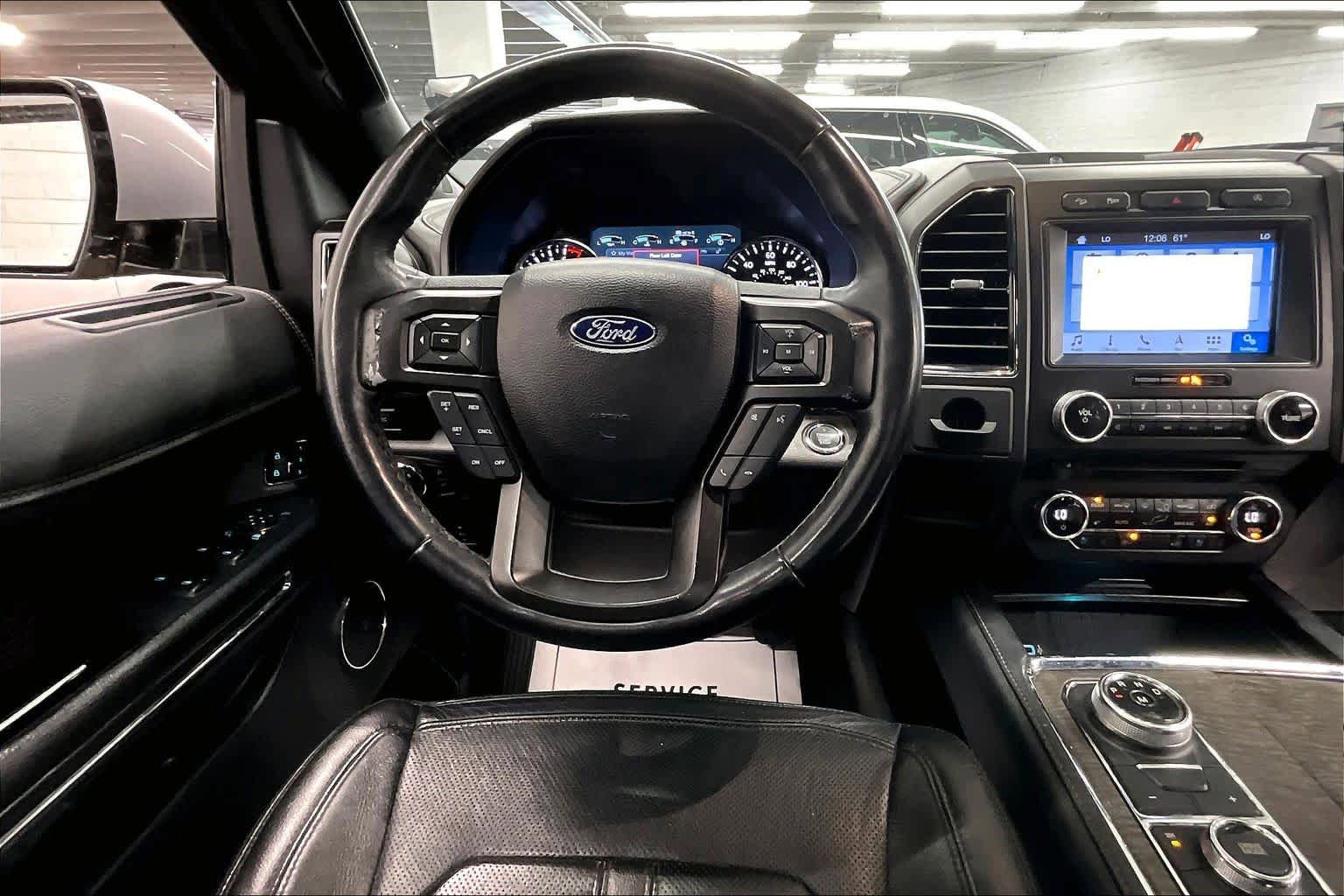 Used 2018 Ford Expedition Limited AWD/4WD image 5