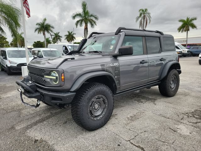 Used 2023 Ford Bronco Everglades AWD/4WD image 2