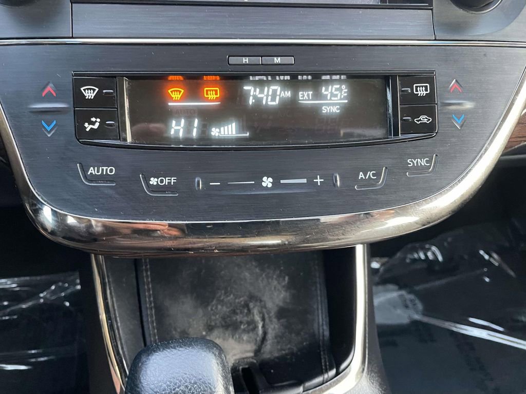 Used 2015 Toyota Avalon XLE Premium image 42