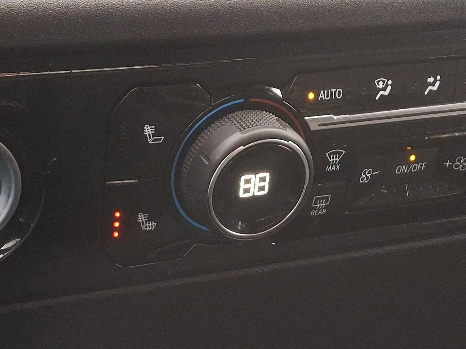 Used 2022 Chevrolet Silverado 1500 RST w/ Z71 Off-Road Package image 25