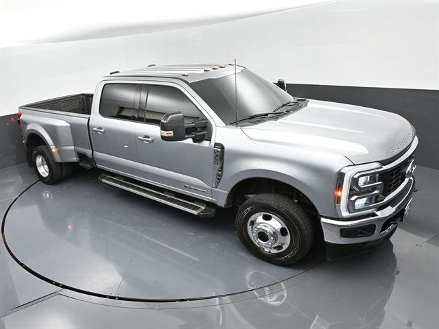Used 2024 Ford F350 Lariat image 35