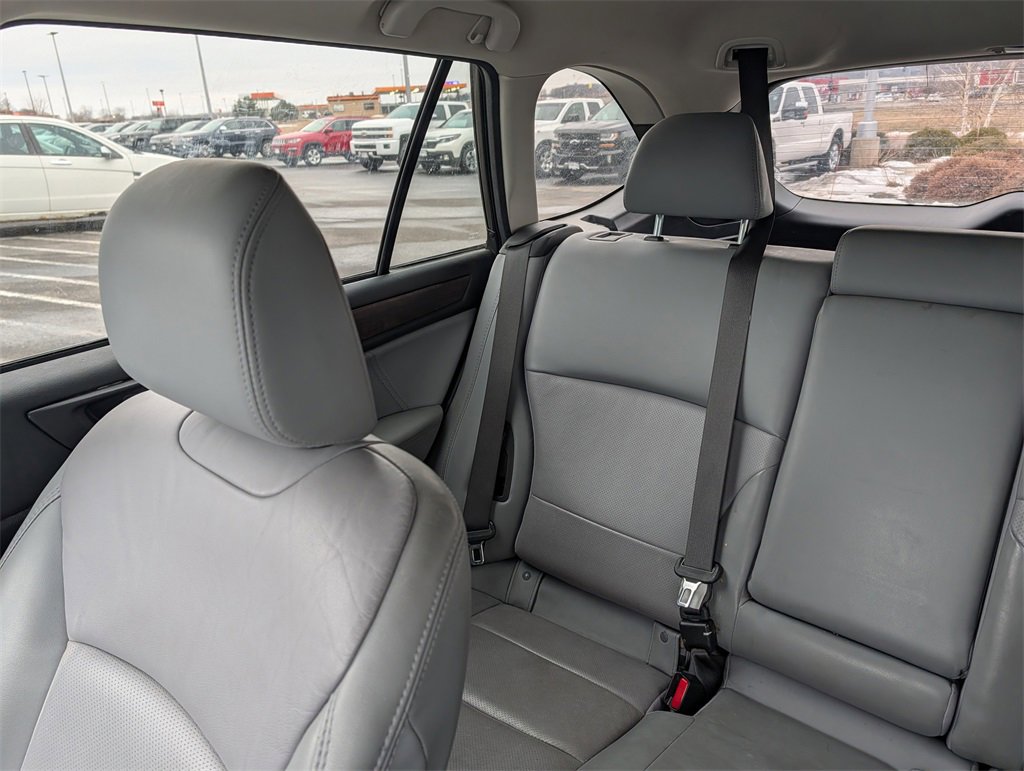 Used 2019 Subaru Outback 2.5i Limited image 12