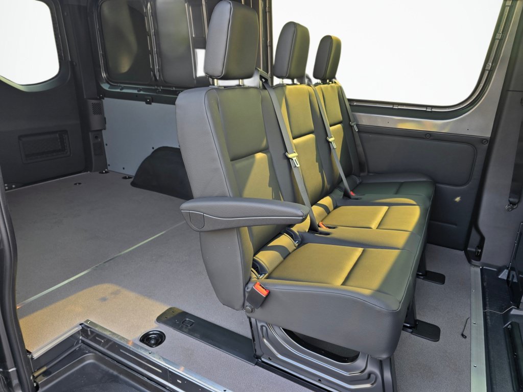 New 2026 Mercedes-Benz Sprinter 2500 image 19