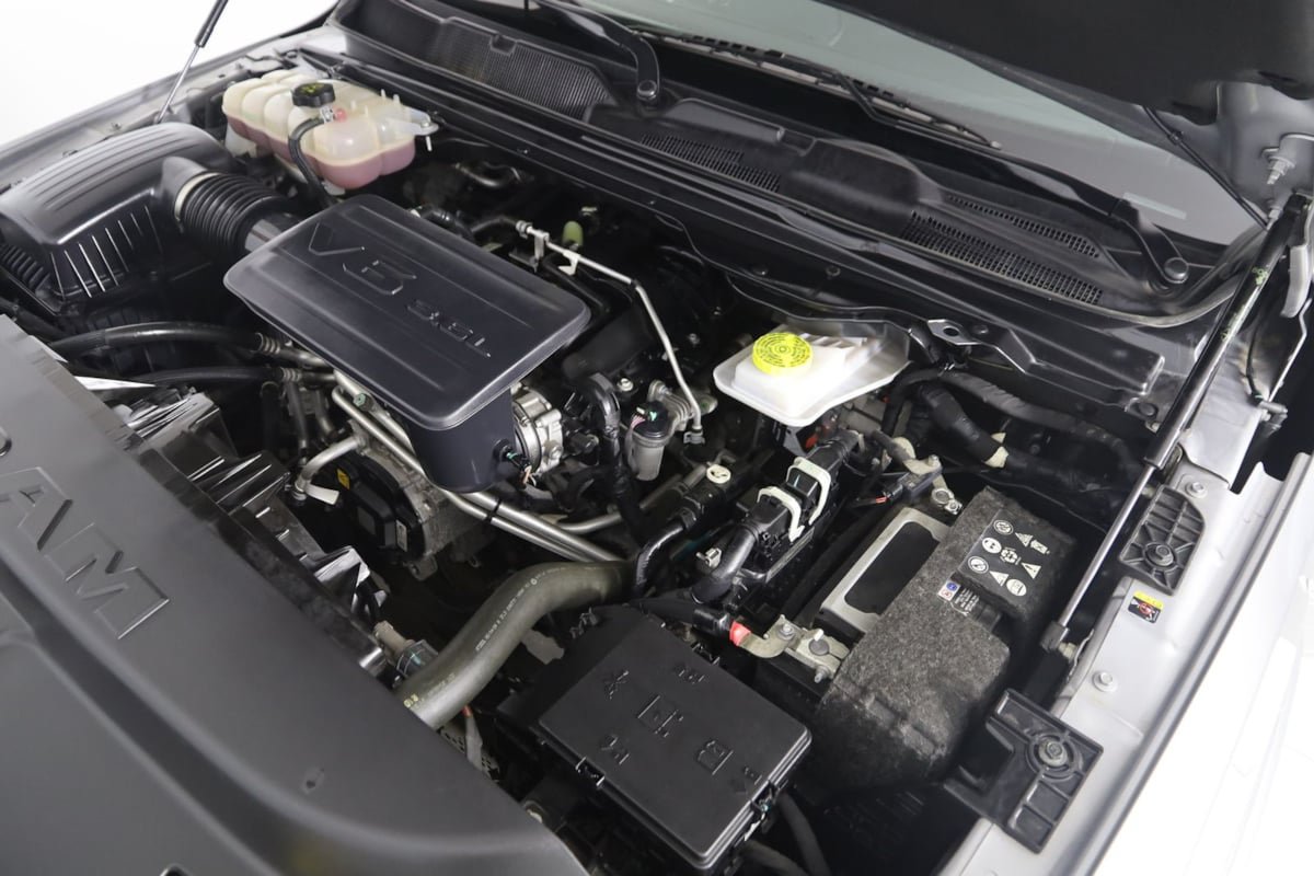 Used 2025 RAM 1500 Big Horn AWD/4WD image 40
