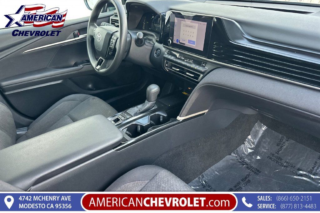 Used 2025 Toyota Camry LE FWD image 21