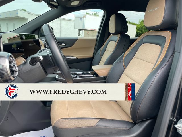 Used 2025 Chevrolet Equinox ACTIV w/ Safety and Technology Package FWD image 11