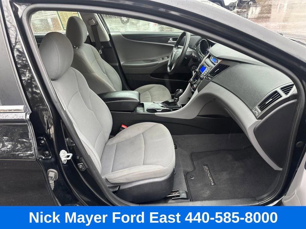Used 2013 Hyundai Sonata GLS image 10