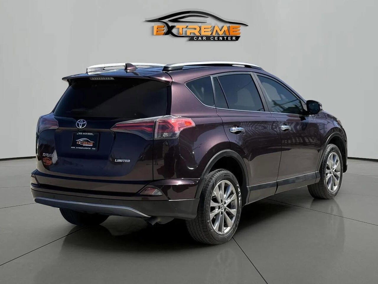 Used 2017 Toyota RAV4 Limited image 6