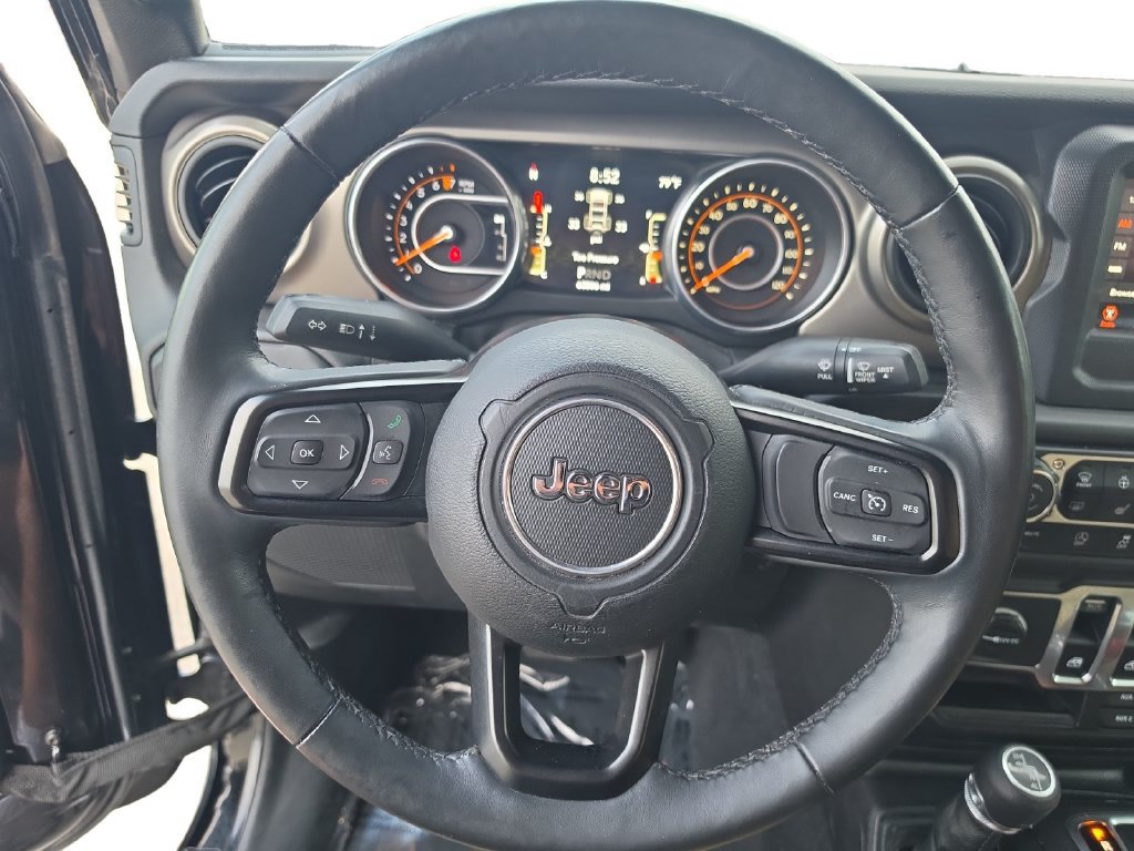 Used 2018 Jeep Wrangler Sport AWD/4WD image 13
