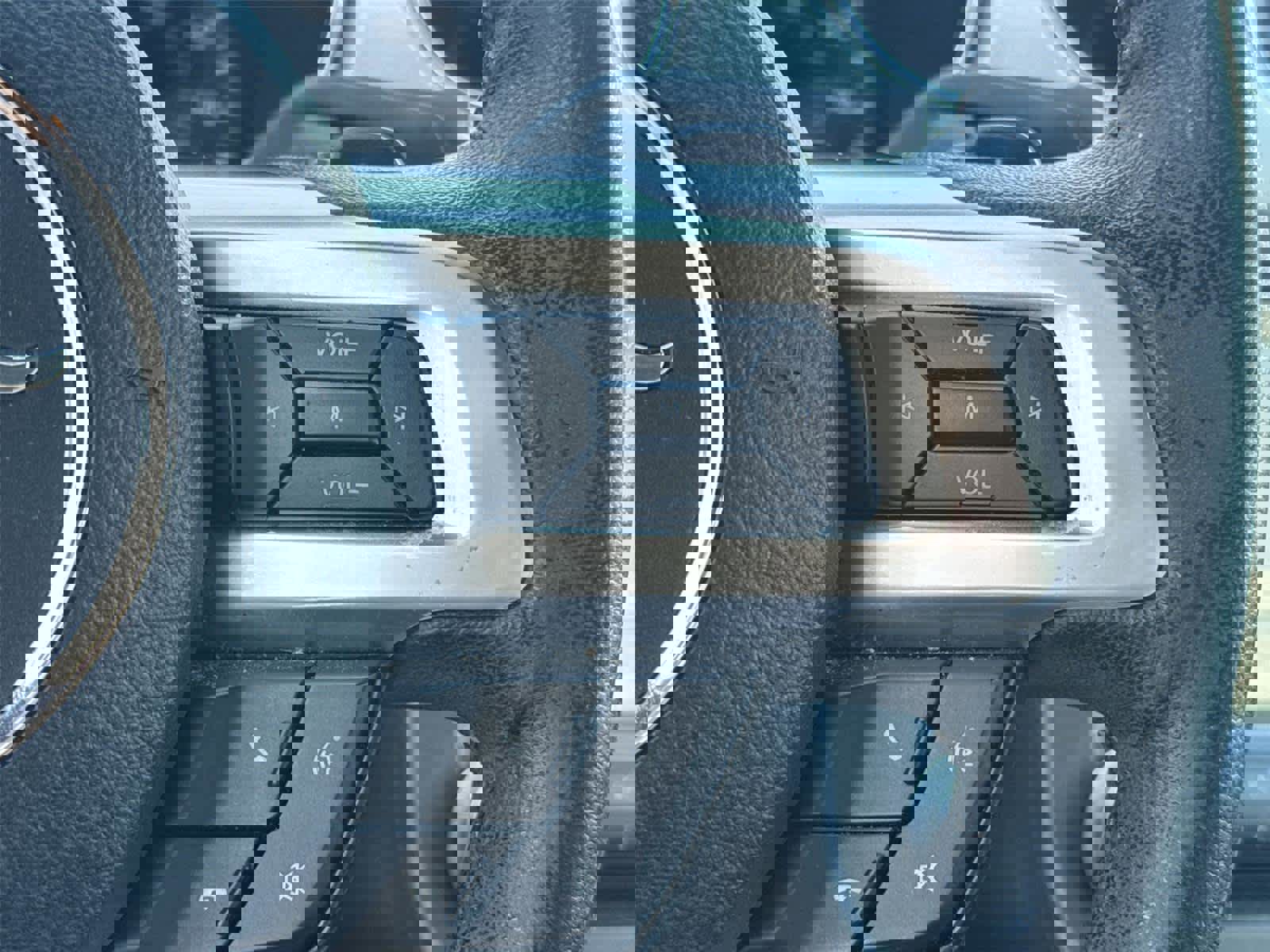 Used 2017 Ford Mustang Premium image 23